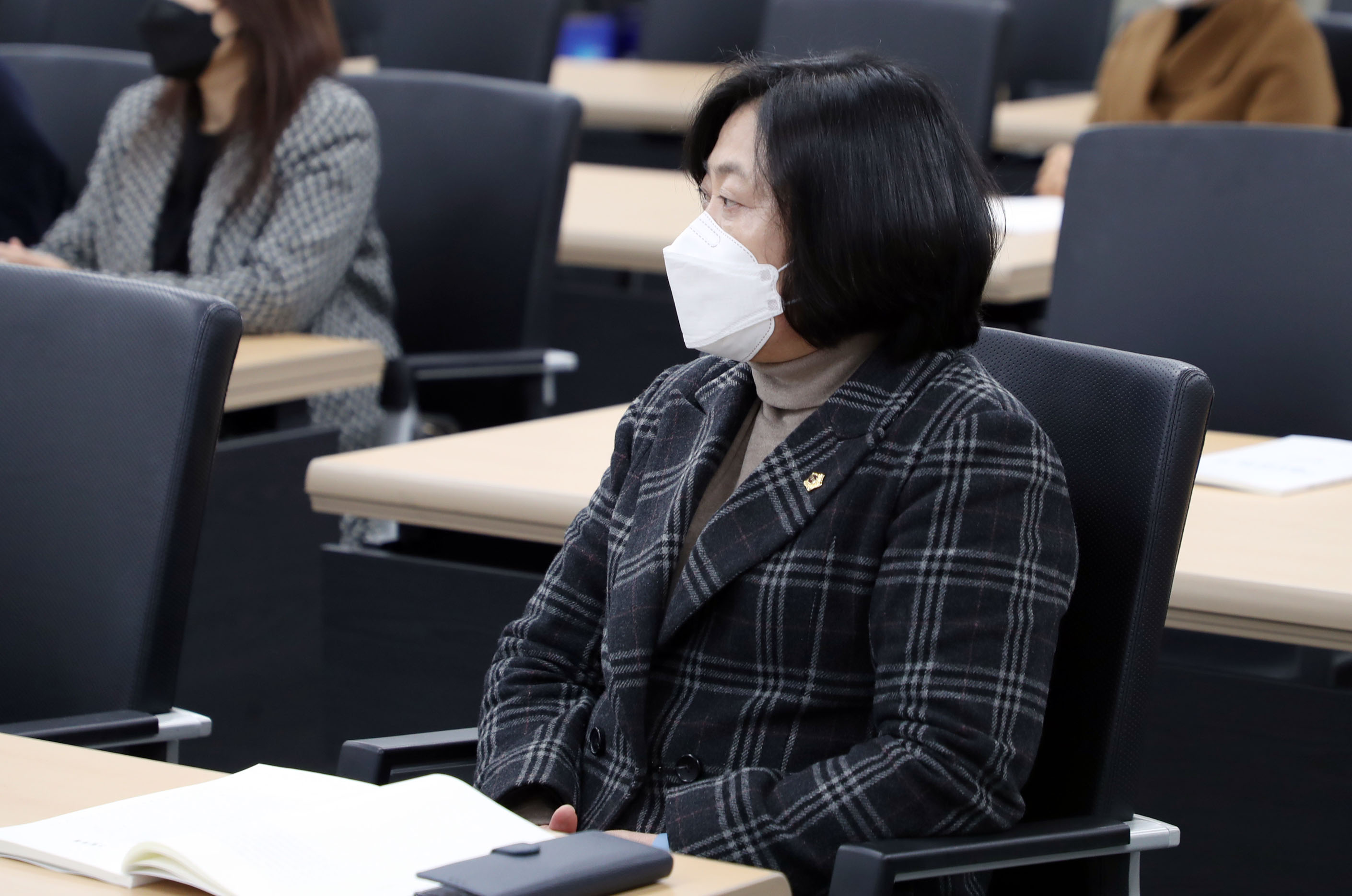 아이가 행복한 교육 복지성남 연구회 의원연구단체  - 1