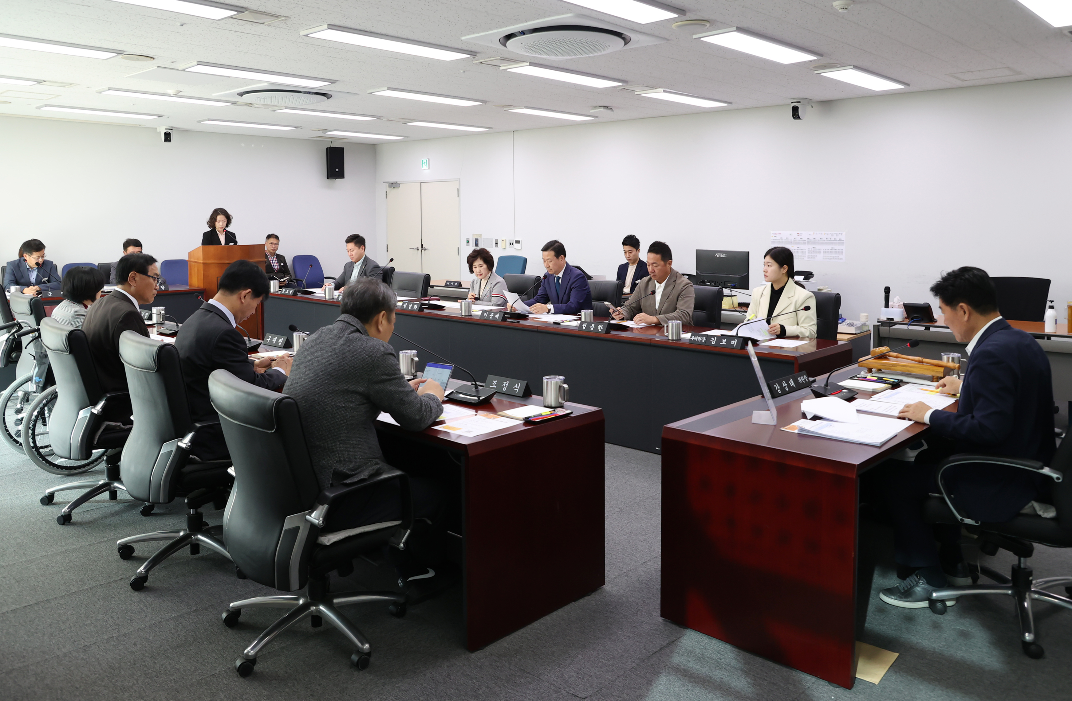 제297회 임시회 폐회중 의회운영위원회 - 3