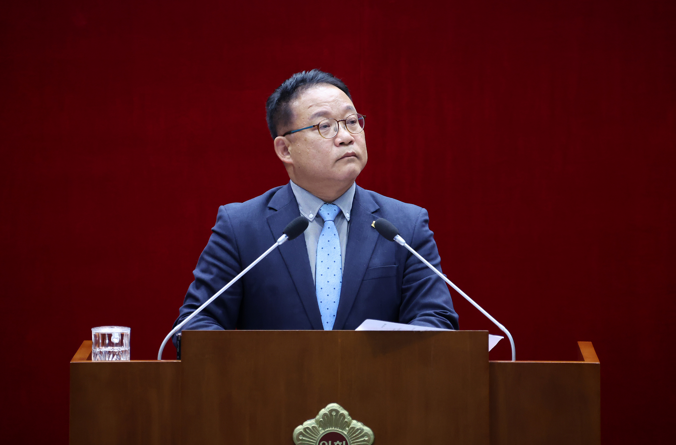 제298회 제2차 정례회 제2차 본회의 - 4