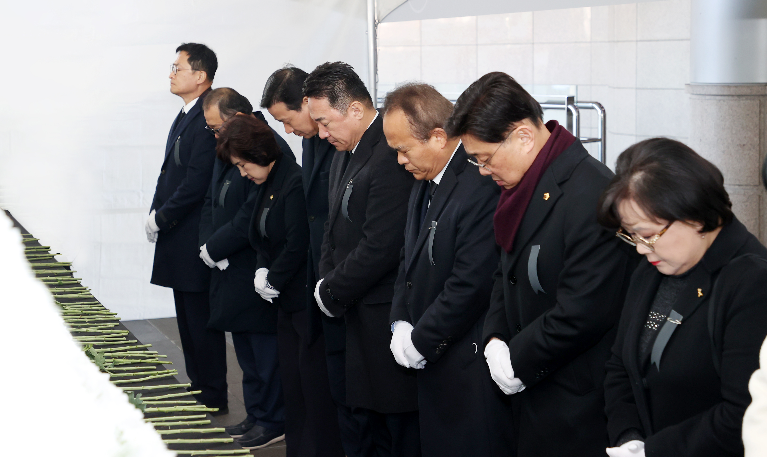 제주항공 여객기 사고 희생자 합동분향 - 3