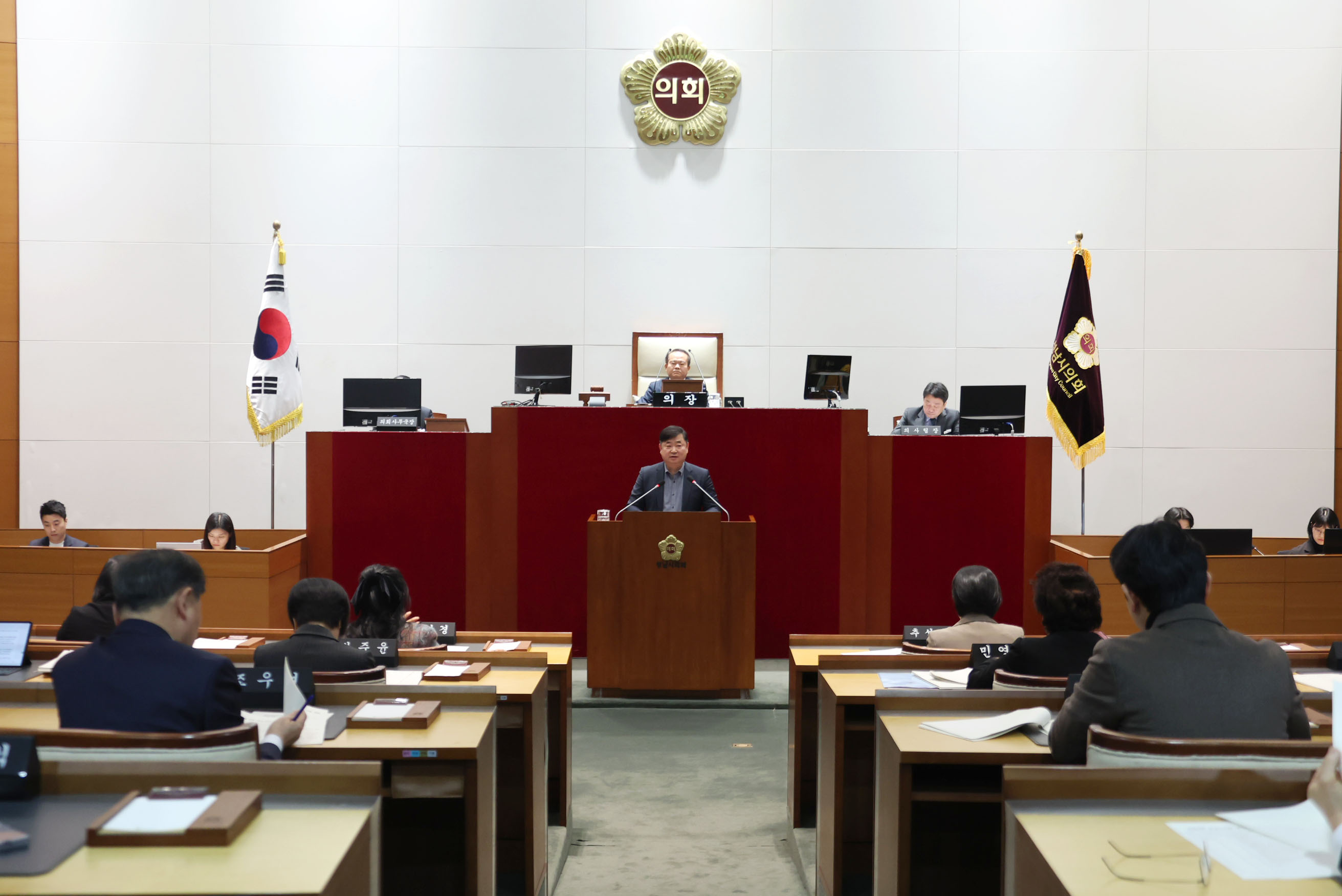 제300회 임시회 제2차 본회의 - 2