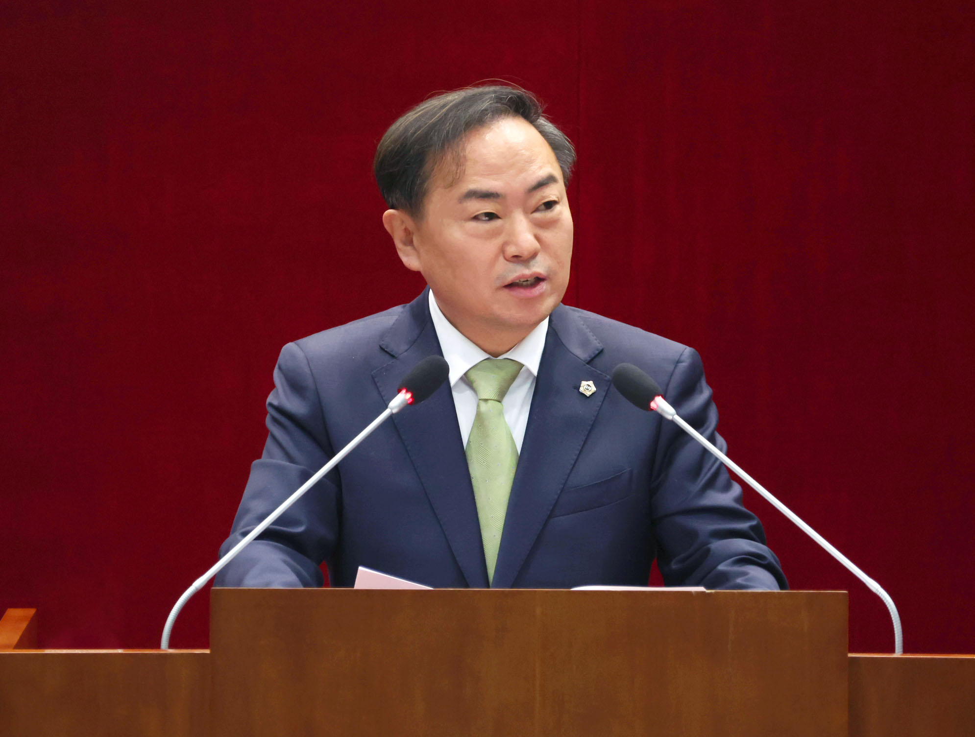 제300회 임시회 제2차 본회의 - 1