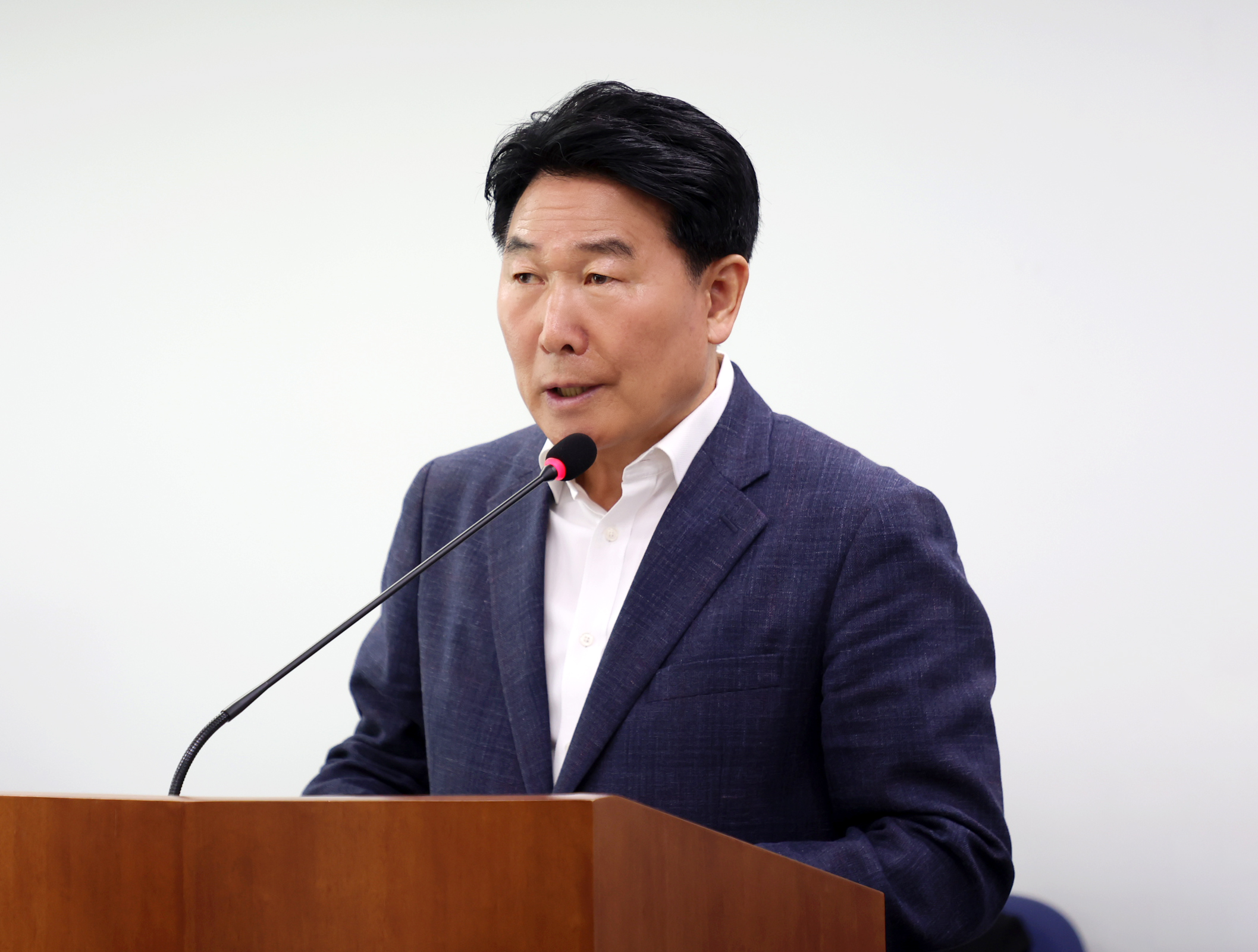 제1차 의회운영위원회 - 11