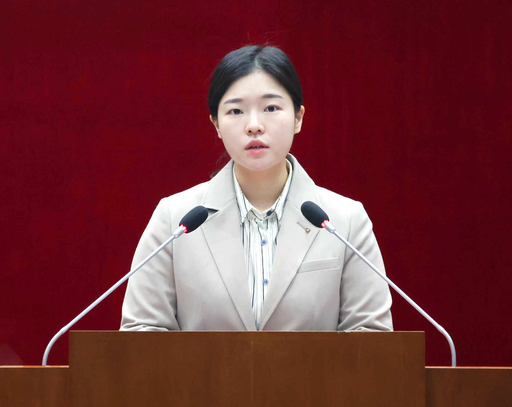 제302회 임시회 제2차 본회의 및 폐회식 - 1