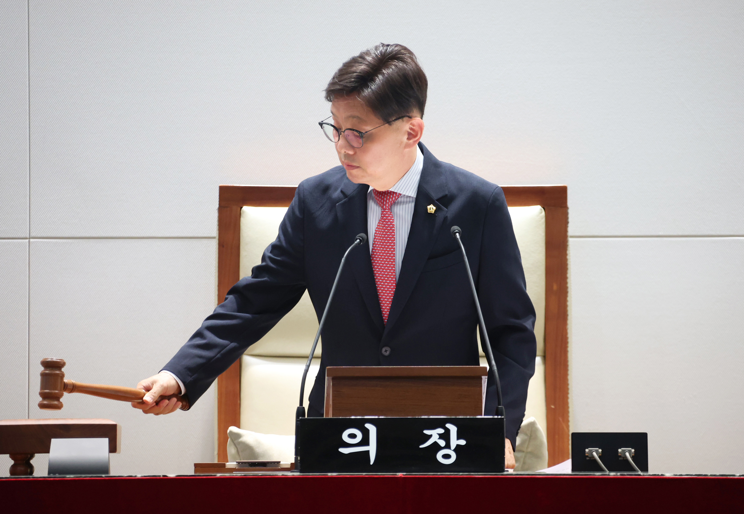 제303회 시의회 제1차 정례회 개회식 및 제1차 본회의 - 2