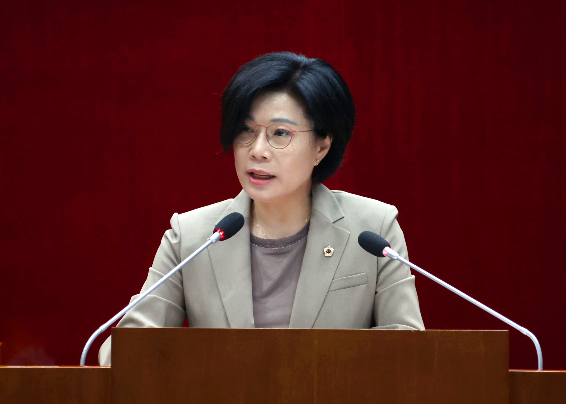 제303회 시의회 제1차 정례회 개회식 및 제1차 본회의 - 1