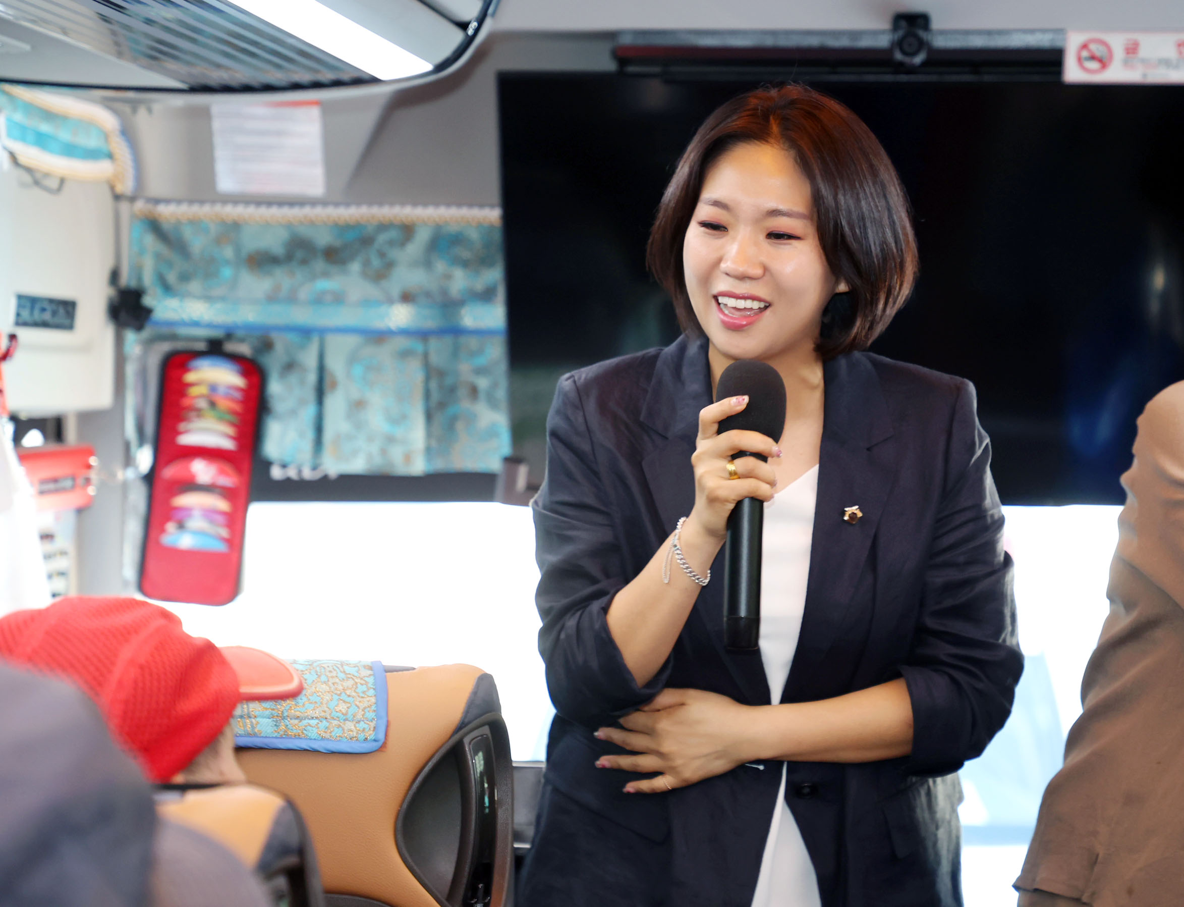 성남시해병대전우회 "안보현장 견학" 배웅 - 3
