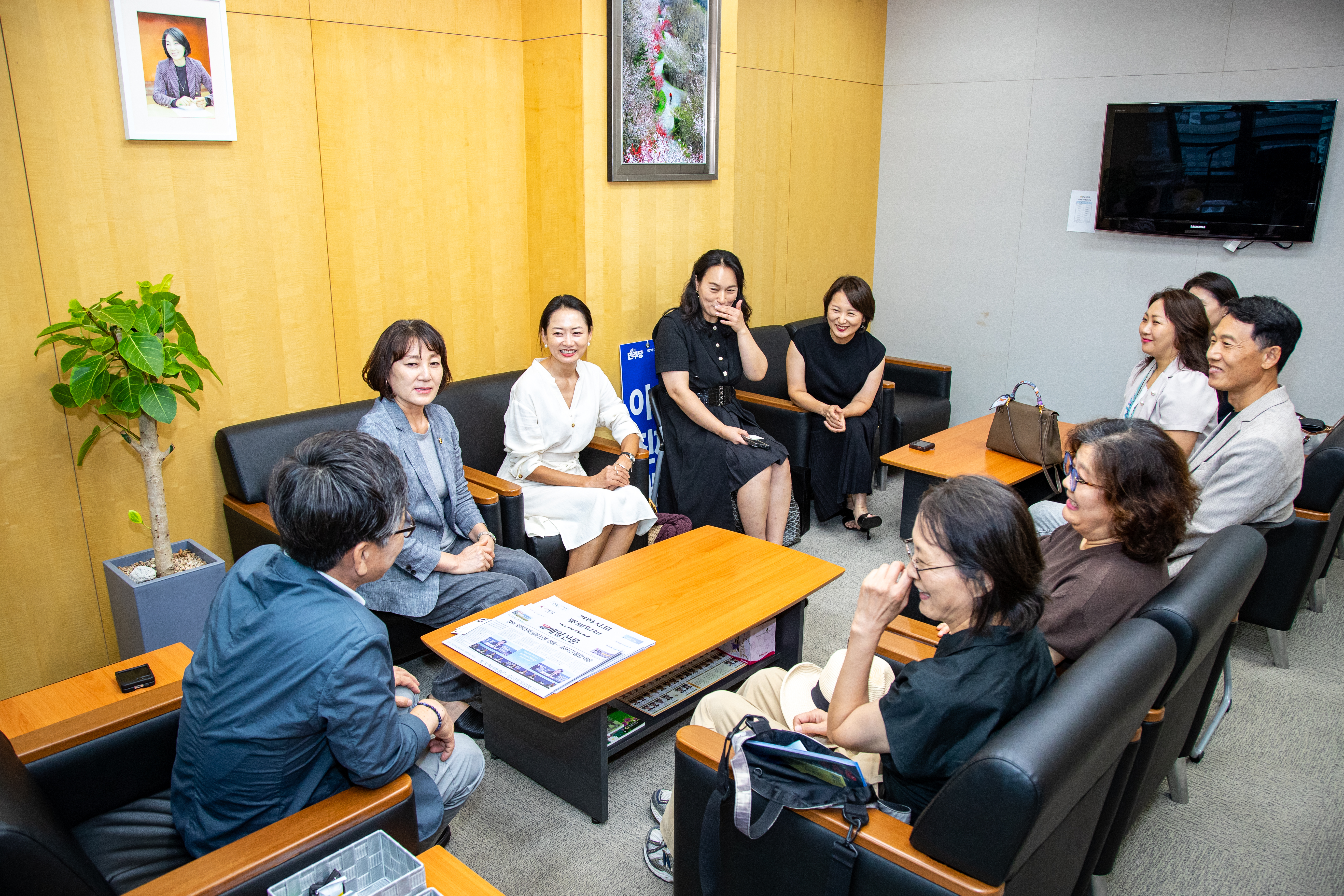 세종대 교수 성남 시의회 방문 - 1