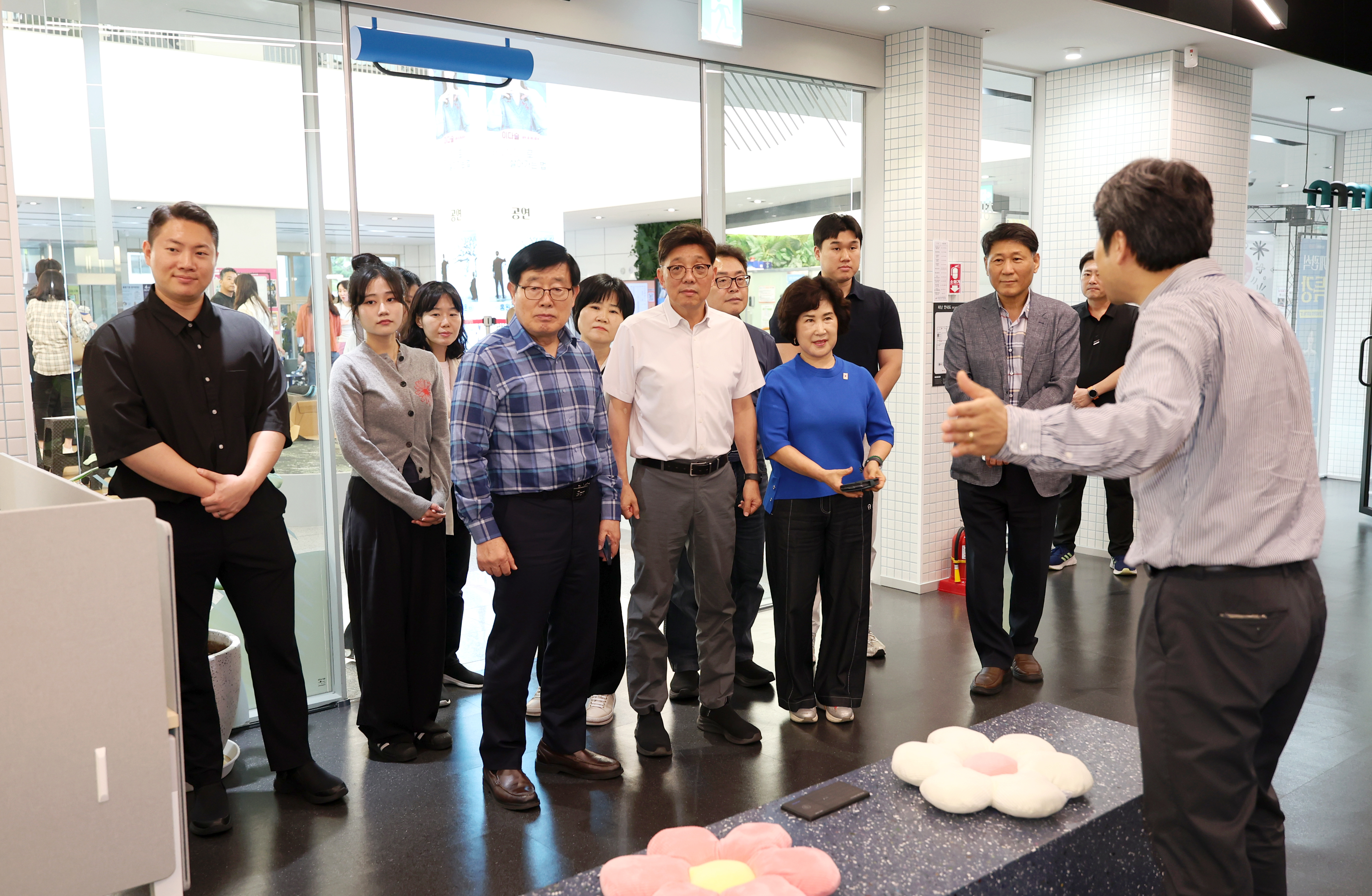 청년이 봄 오프닝 - 10