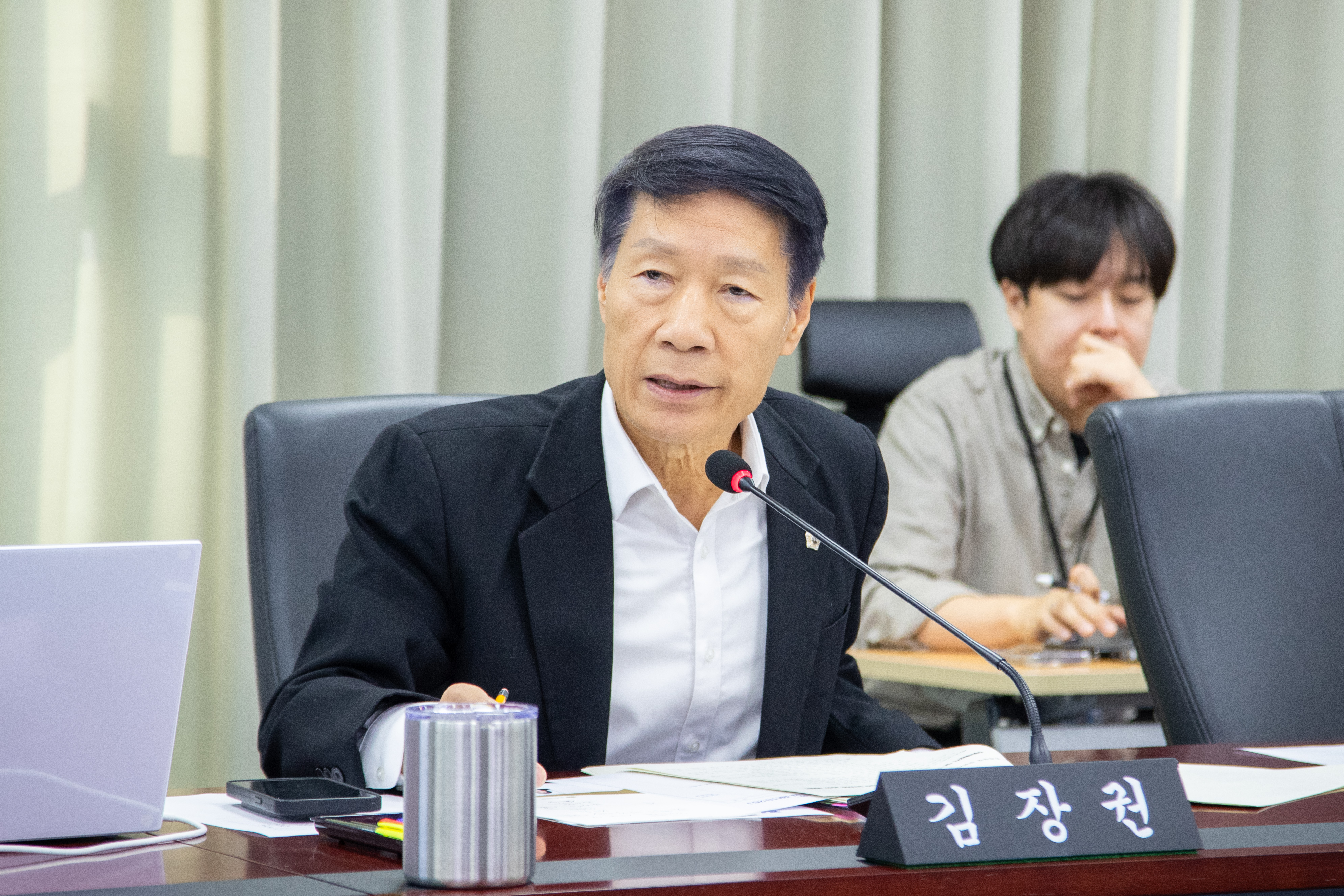 행정교육위원회 - 1