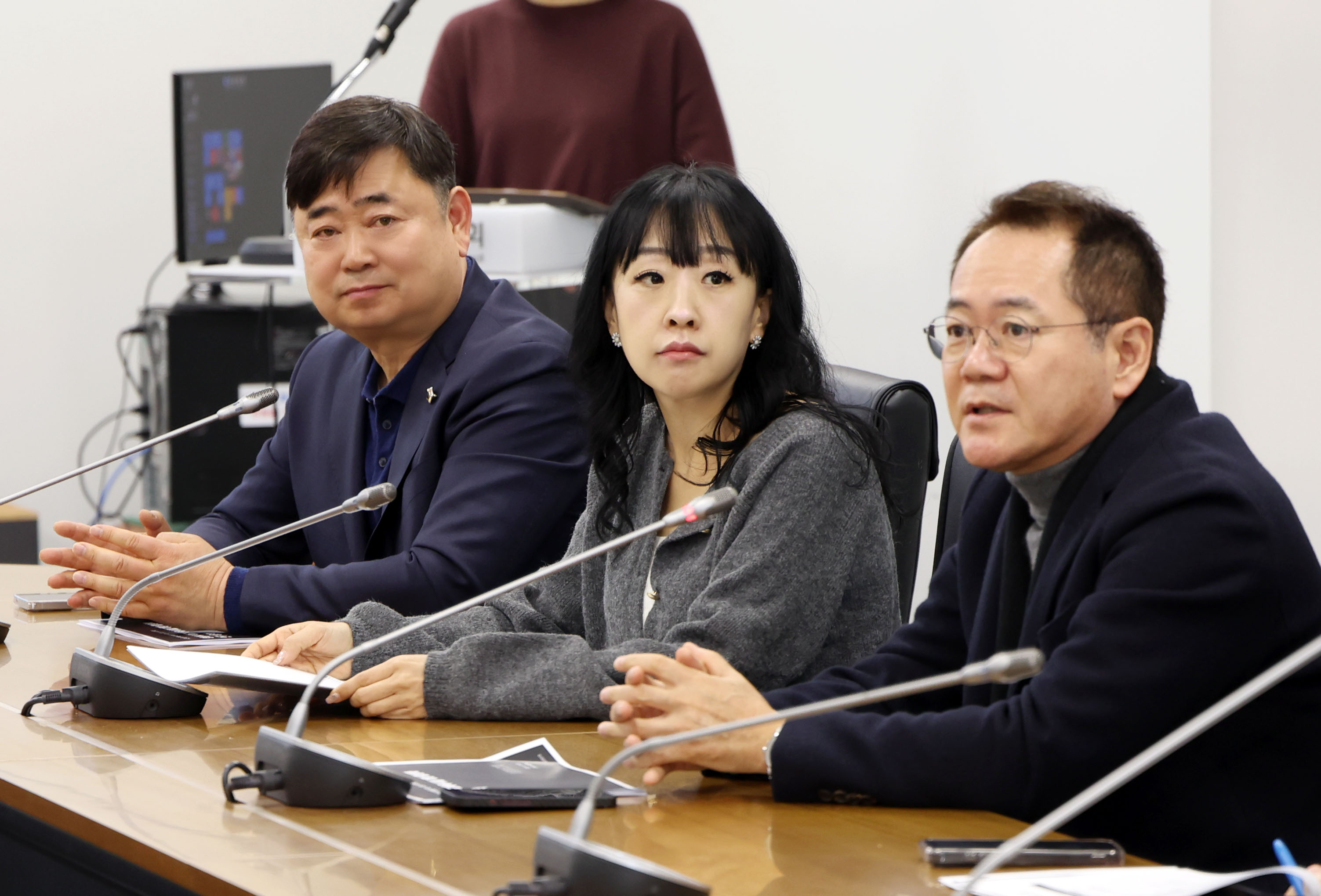 성남시 학교체육시설 개방 활성화방안 연구회 최종용역보고서 점검회의 - 8