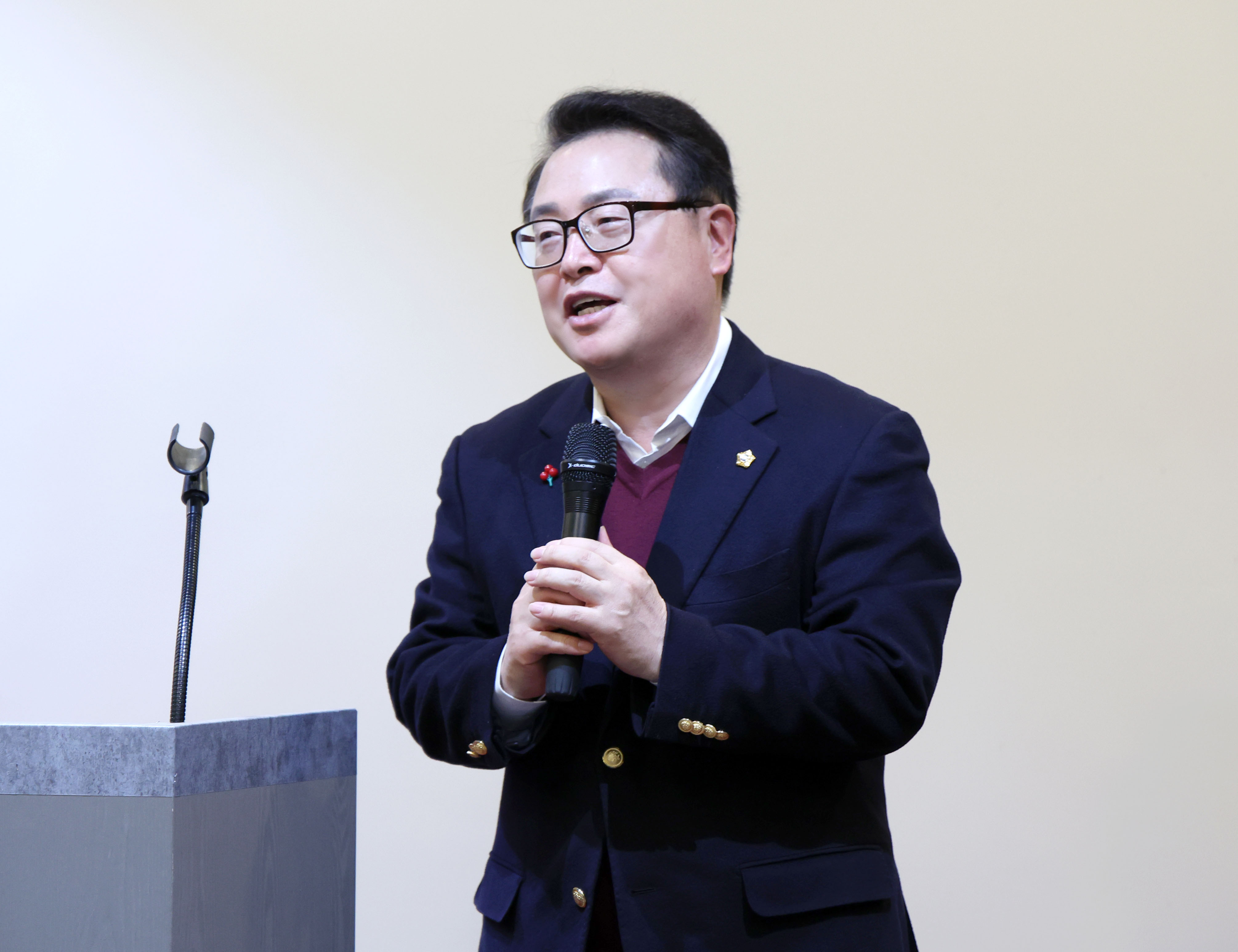 중원노인회지회 송년 간담회 및 노래경연 - 2