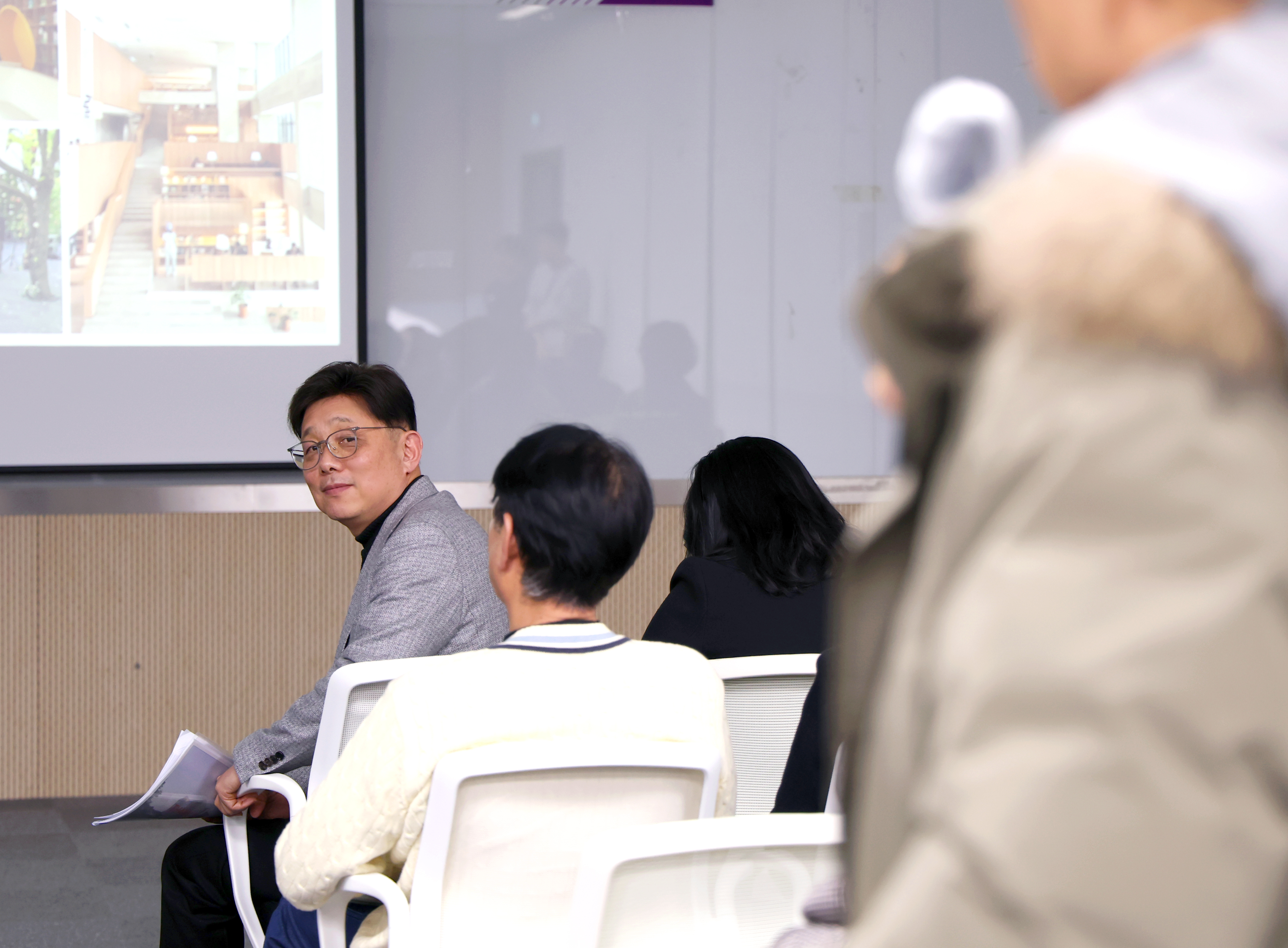 여수동 복합문화시설 착공 주민설명회 - 6