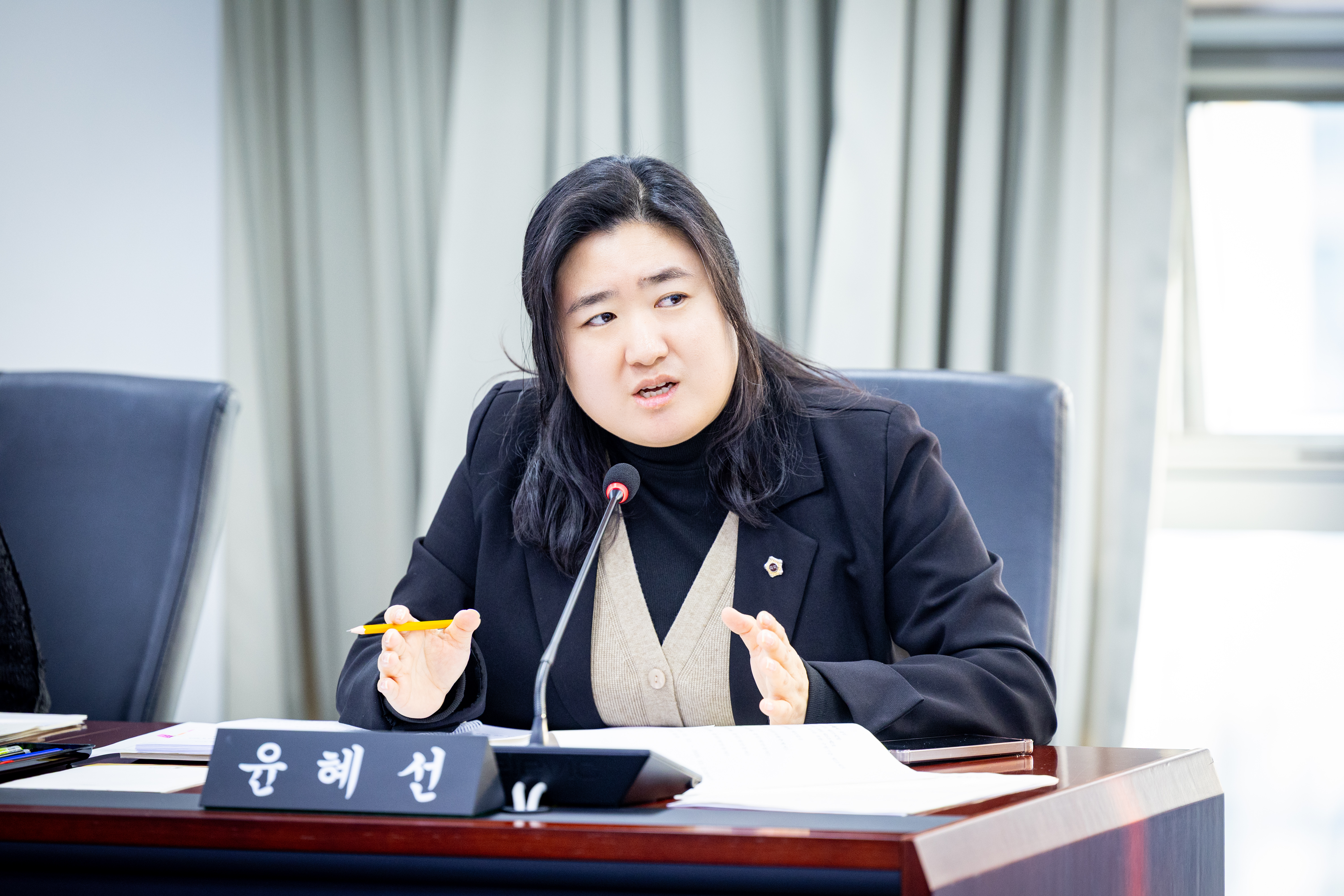 제308회 임시회 제1차 행정교육위원회 - 4