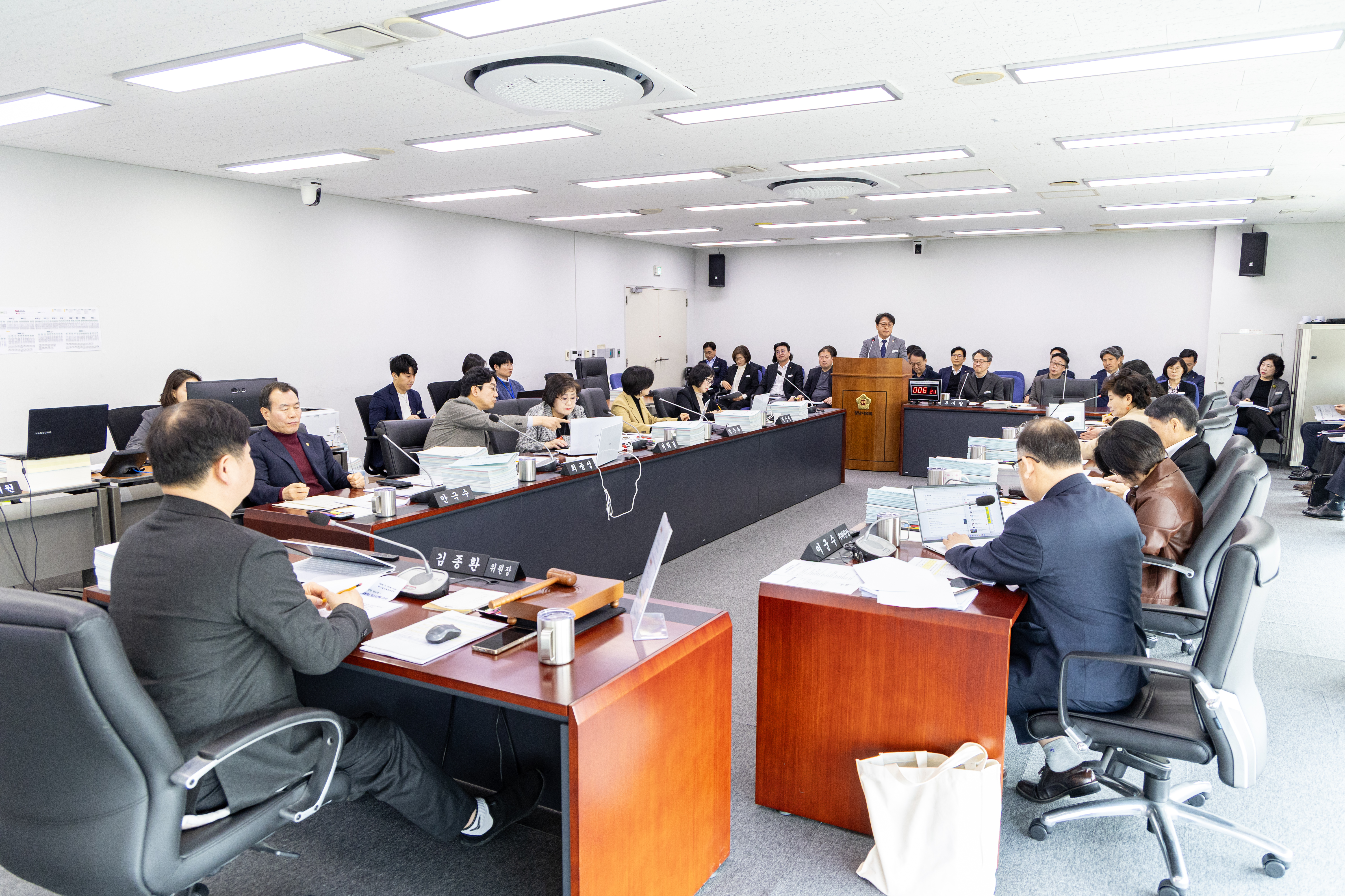 제309회 임시회 제 1차 예산결산특별위원회 - 4