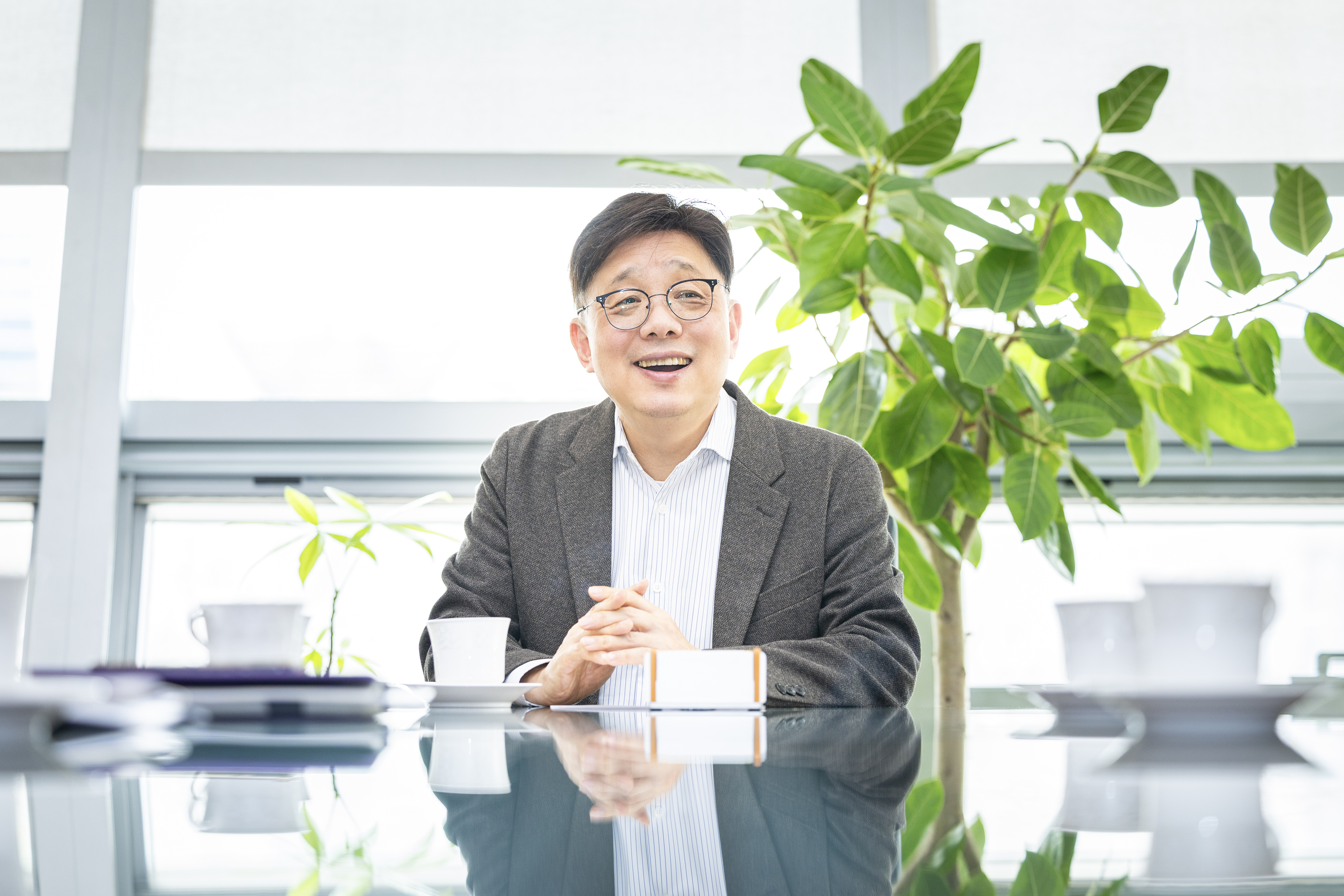 한시임기제 신규 공무원 임용장 교부 - 8