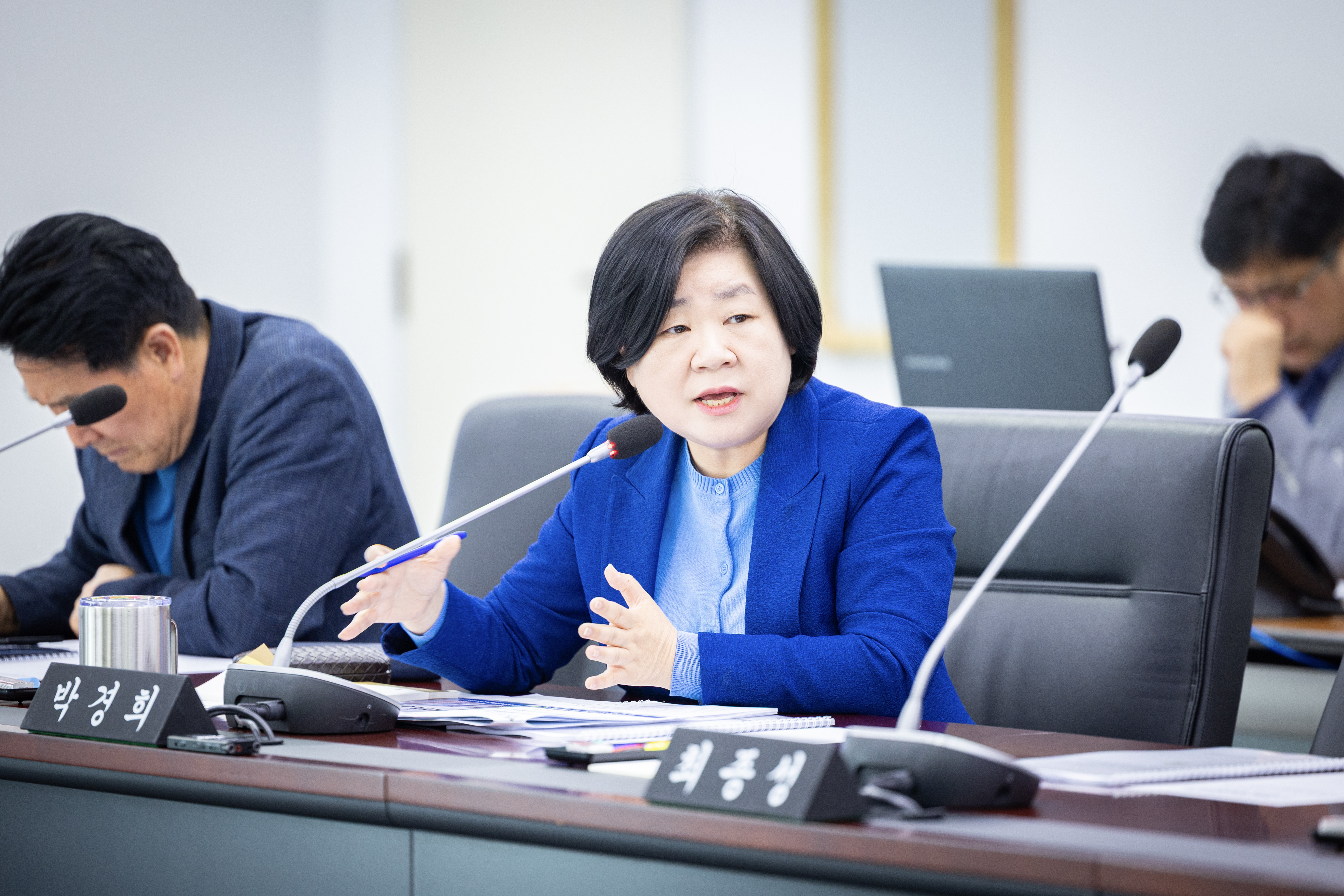 제8차 성남시 재개발.재건축 신속추진을 위한 특별위원회 - 4