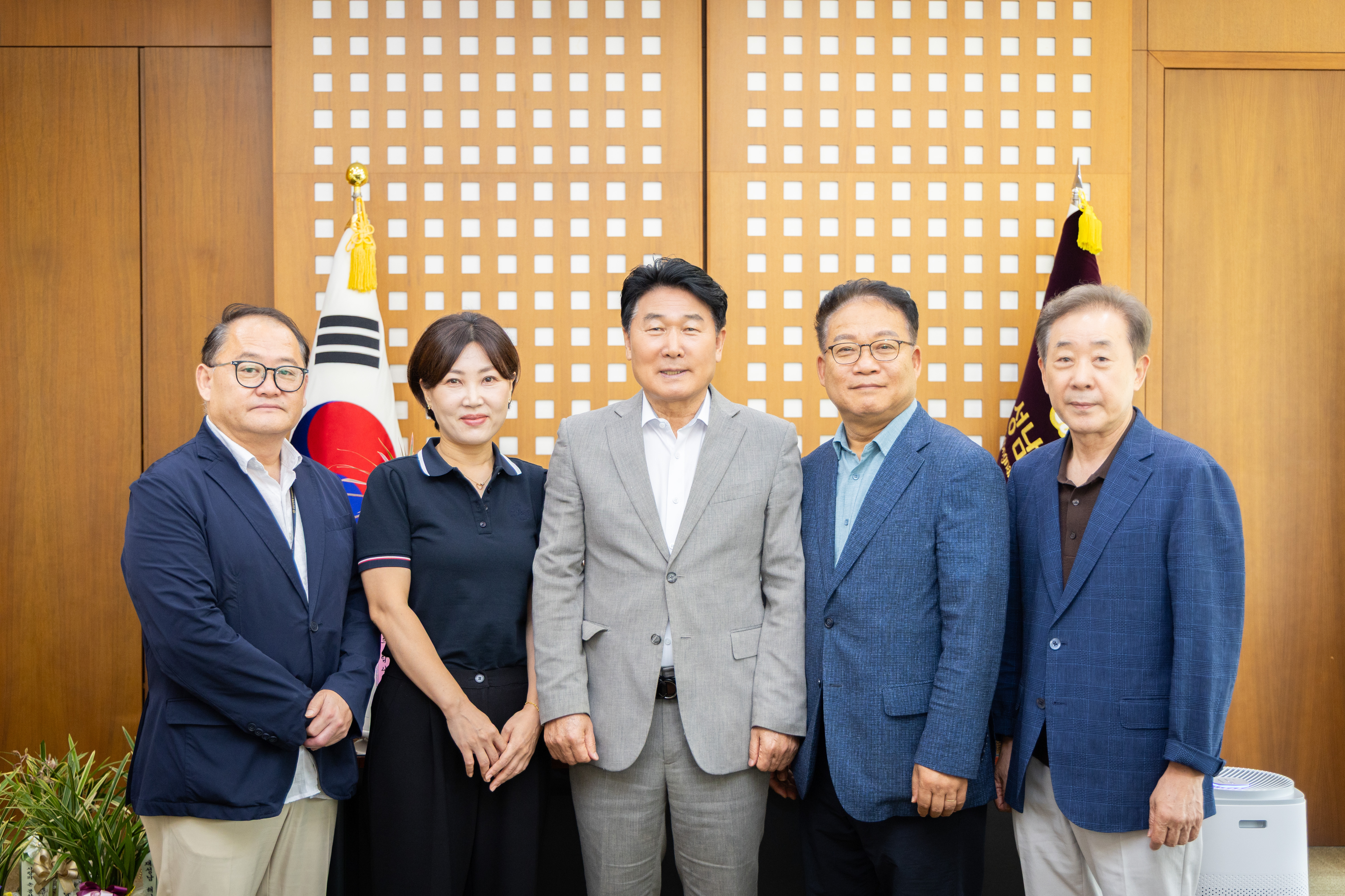 수진2구역 생활권 재개발사업 조합설립 추진 위원회 차담 - 2