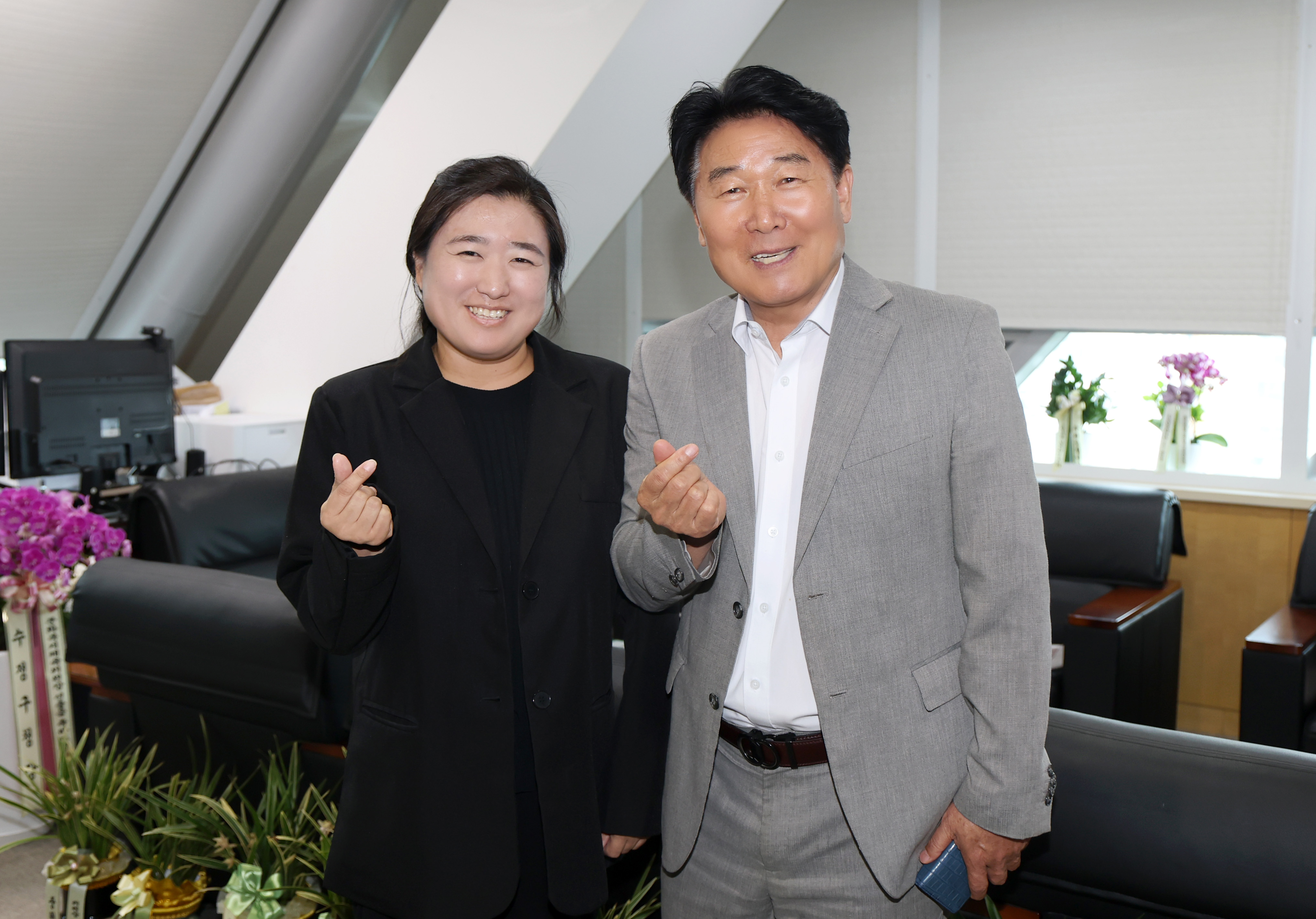 성남시의회 의원실 순회 - 2