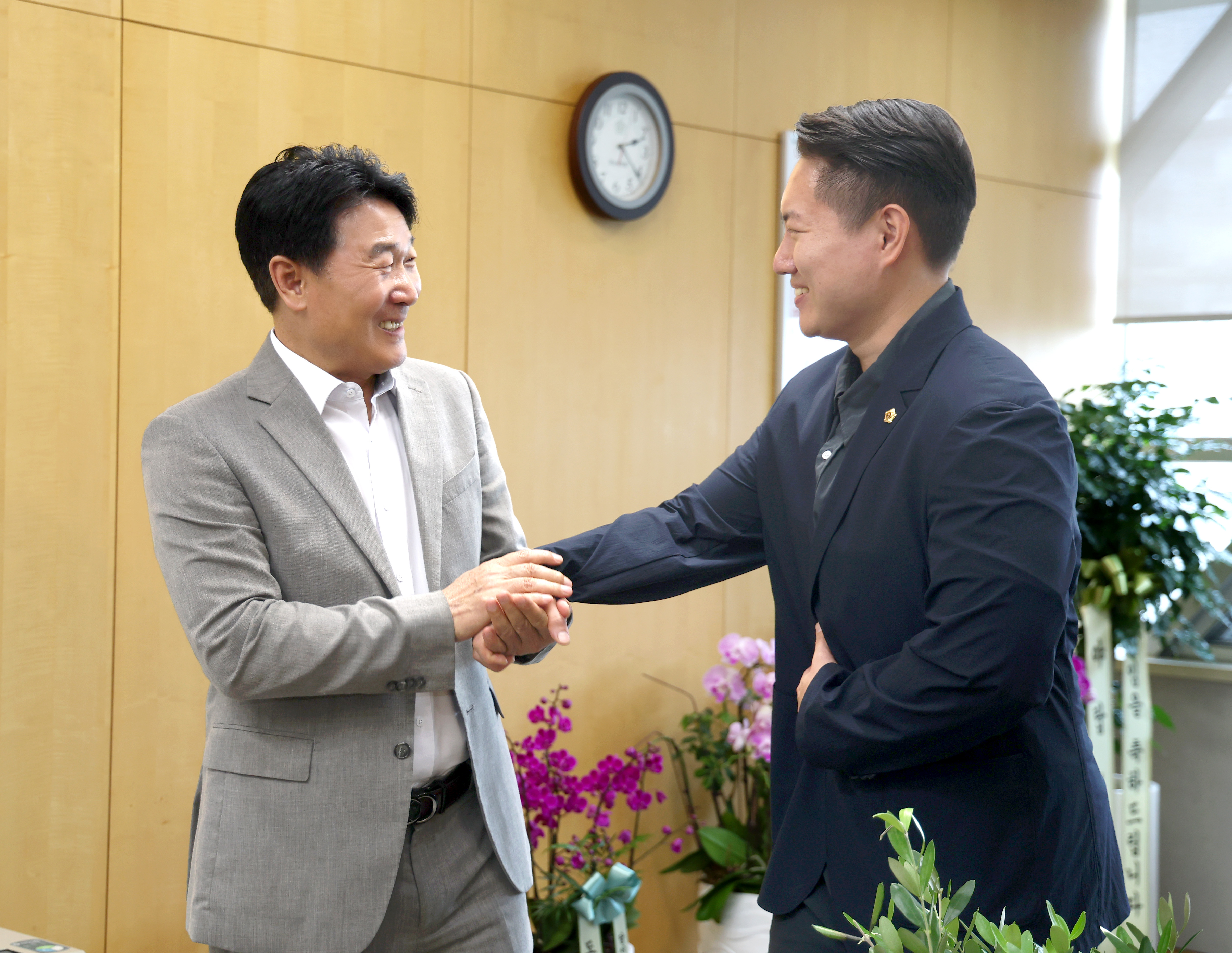 성남시의회 의원실 순회 - 3