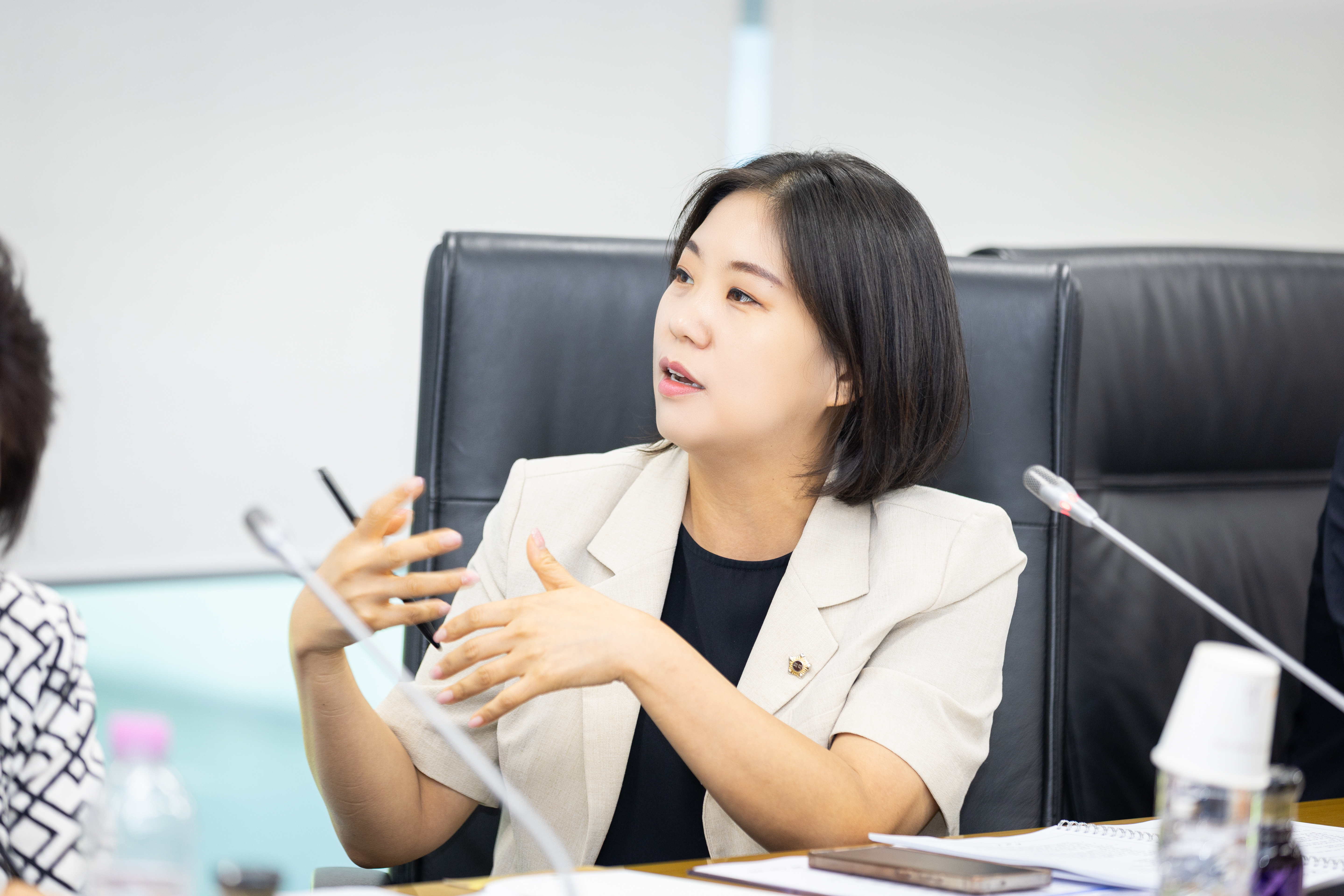 의원연구단체 운영 심의위원회 - 4