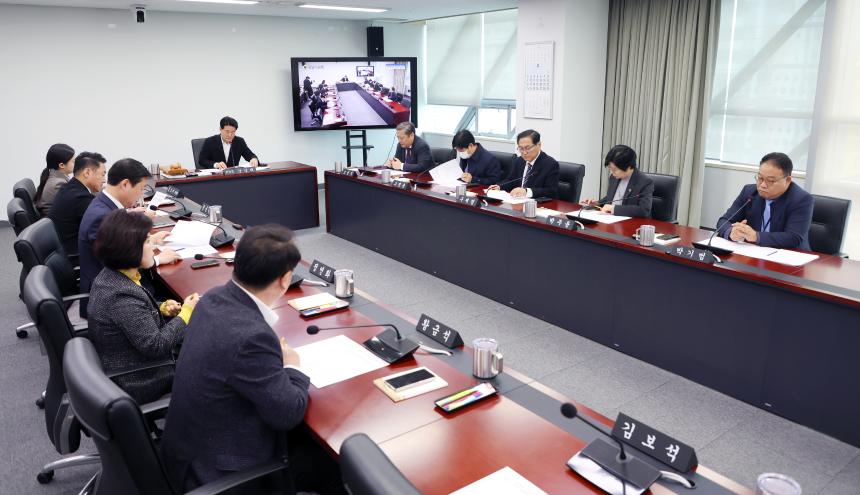 제300회 성남시의회 임시회 폐회중 의회운영위원회 - 4