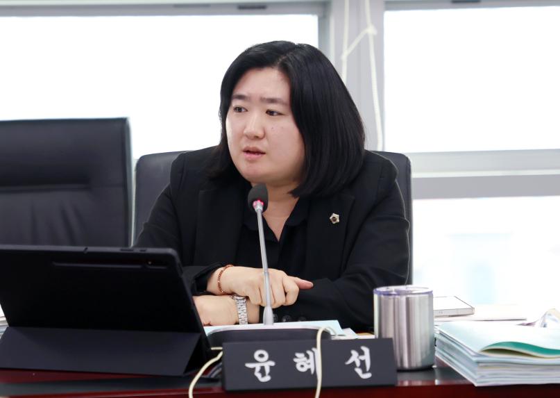 제1회 예산결산특별위원회 - 3