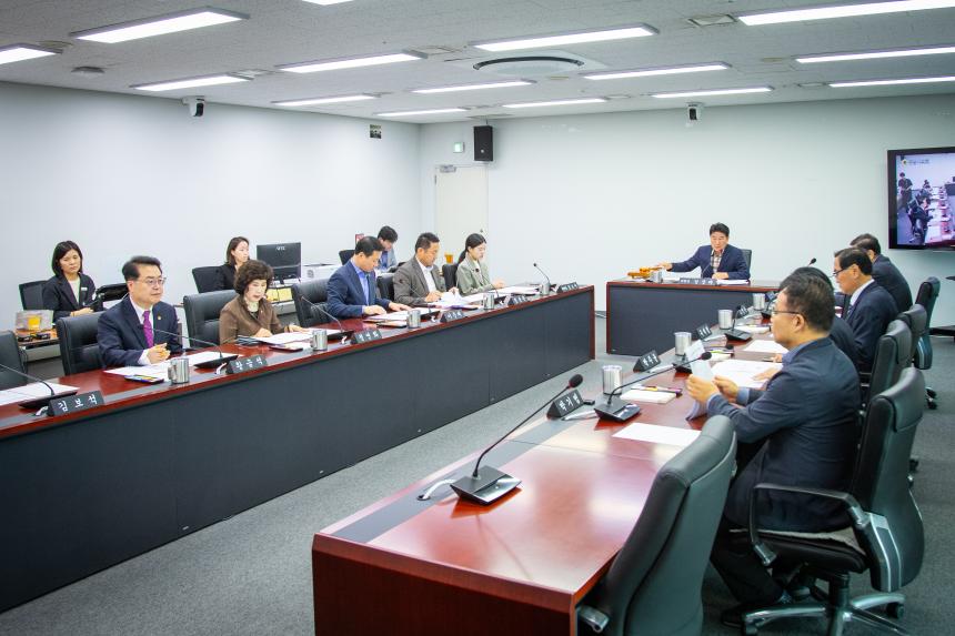 폐회중 의회운영위원회 - 2