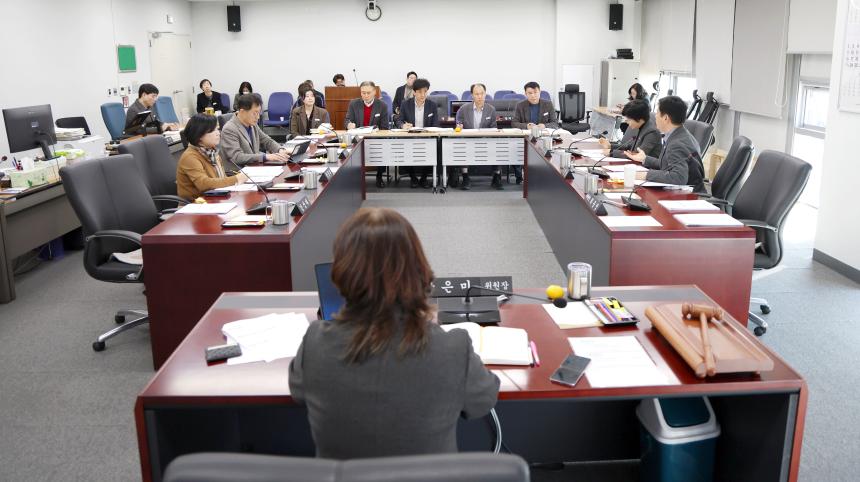 도시건설위원회 2026년도 본예산 심사대비 소관부서 사전 설명회 - 6