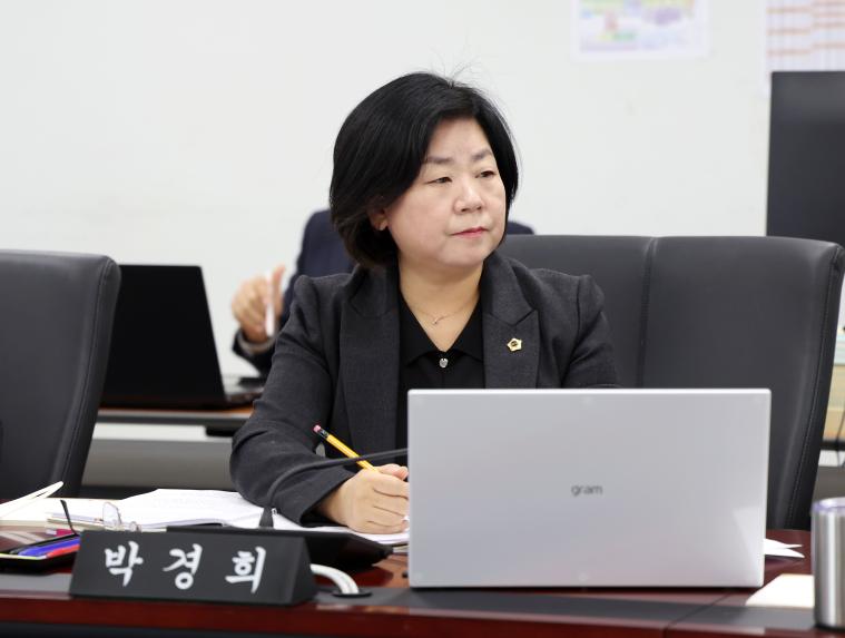 제307회 제2차 정례회 도시건설위원회 - 3