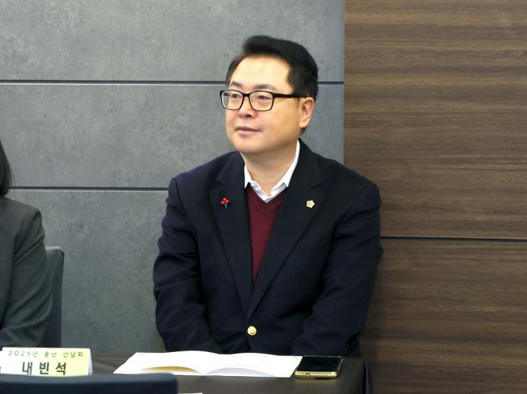 중원노인회지회 송년 간담회 및 노래경연 - 4