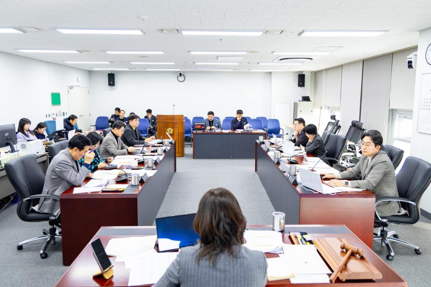 제308회 임시회 제1차 도시건설위원회 - 3