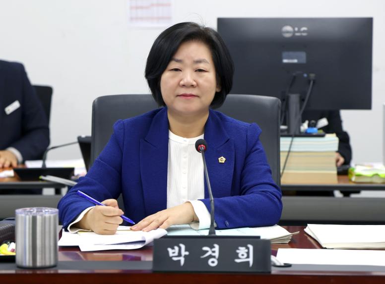 제310회 성남시의회 임시회 제1차 도시건설위원회 - 4