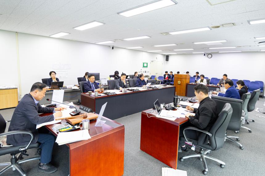 제310회 임시회 제1차 경제환경위원회 - 6