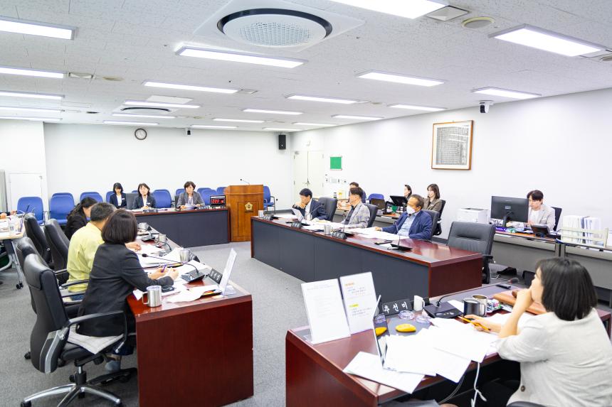 제310회 임시회 제1차 행정교육위원회 - 5