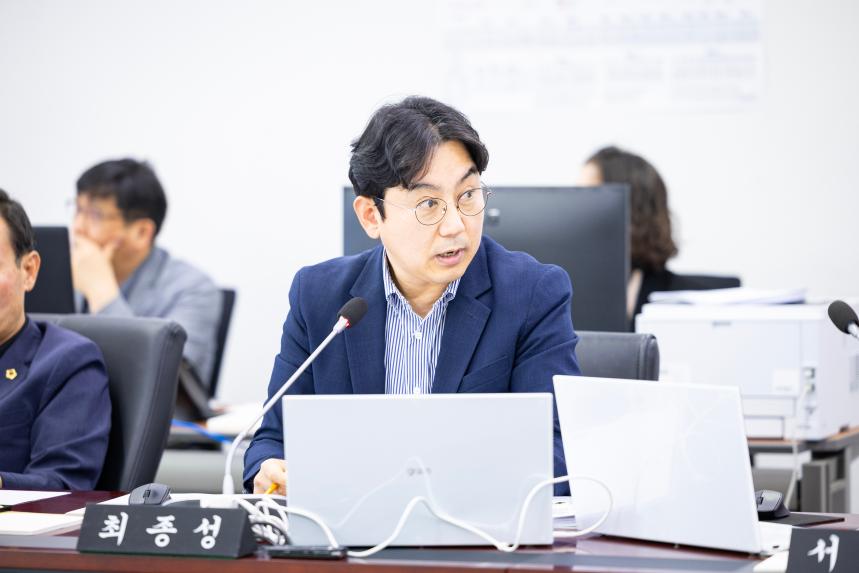 제310회 임시회 제1차 예산결산특별위원회 - 7