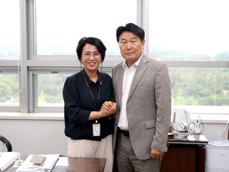 성남시의회 의원실 순회 - 2