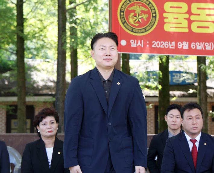해병대전우회 율동공원 수중 및 주변 정화 활동 - 3