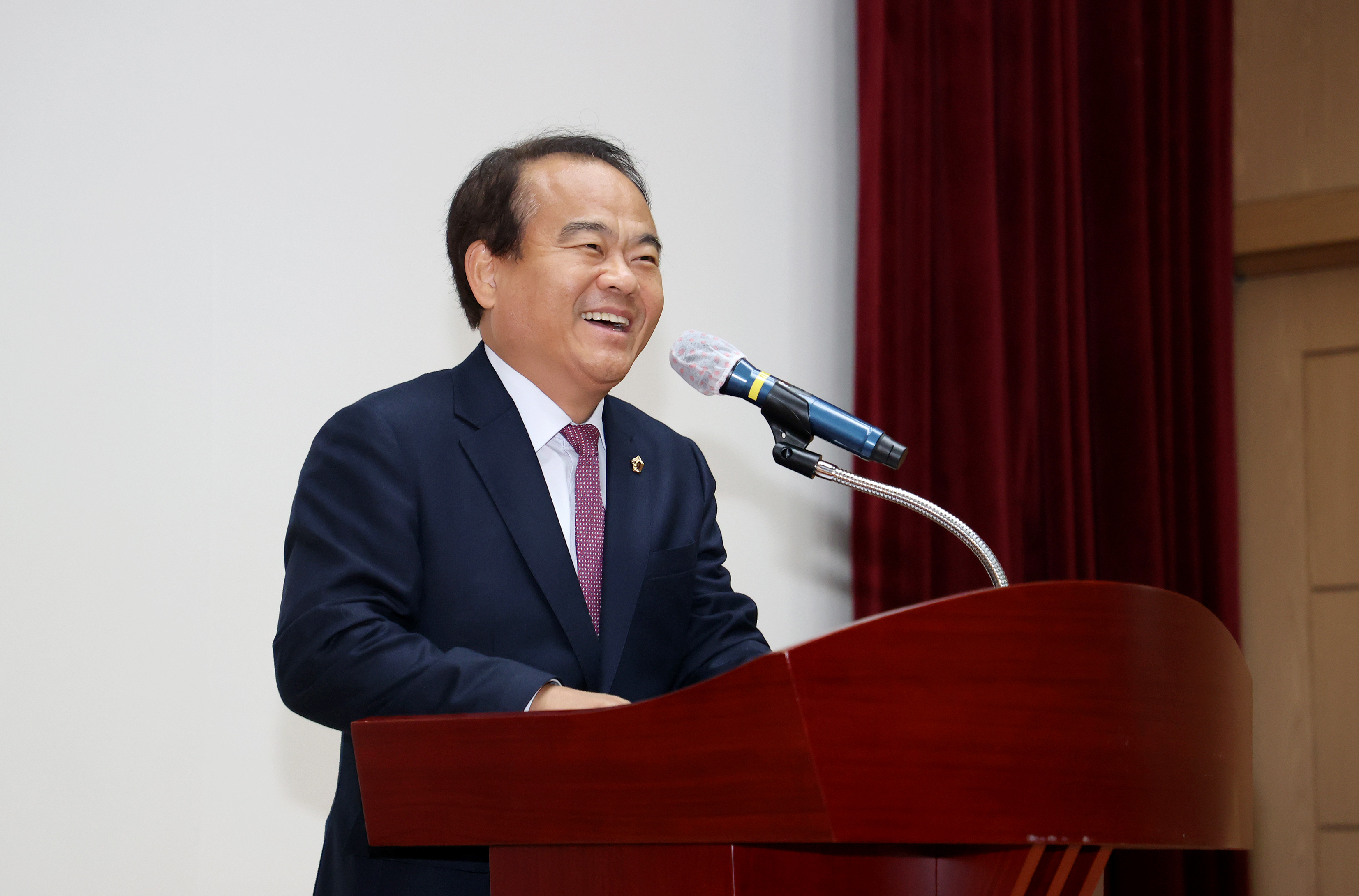 성남시의회, 호국무공수훈자공적비 건립 20주년 기념식 참석 - 2