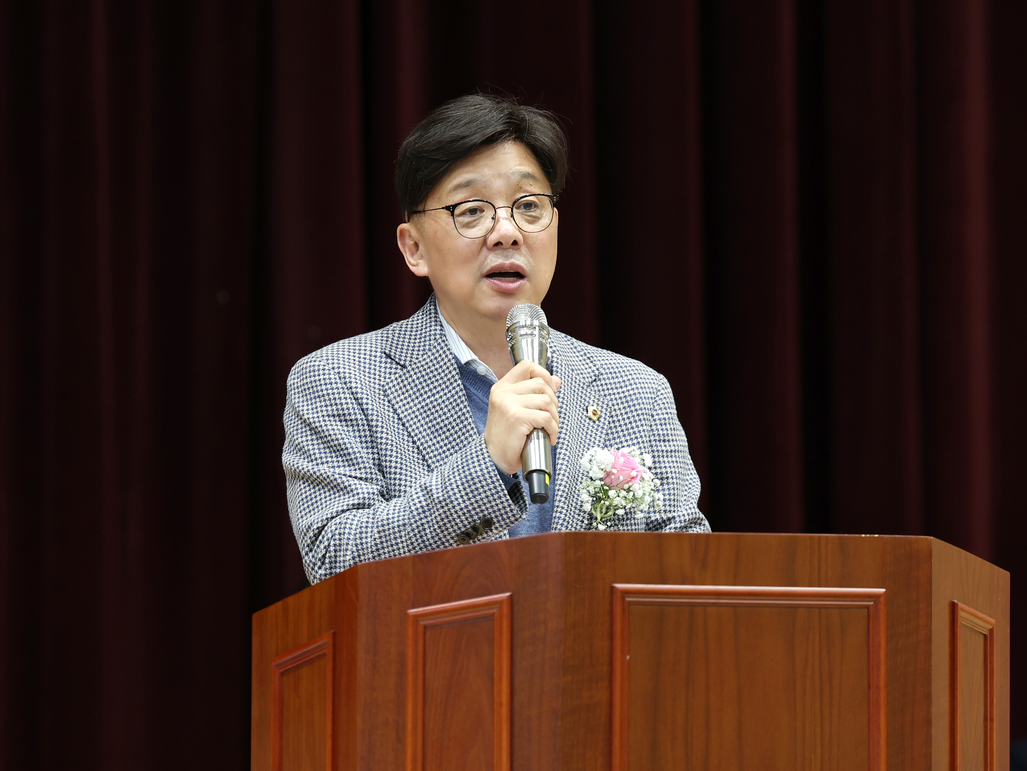 성남시의회, 제16회 남한산성배 전국 생활체육 댄스스포츠대회 참석 - 2