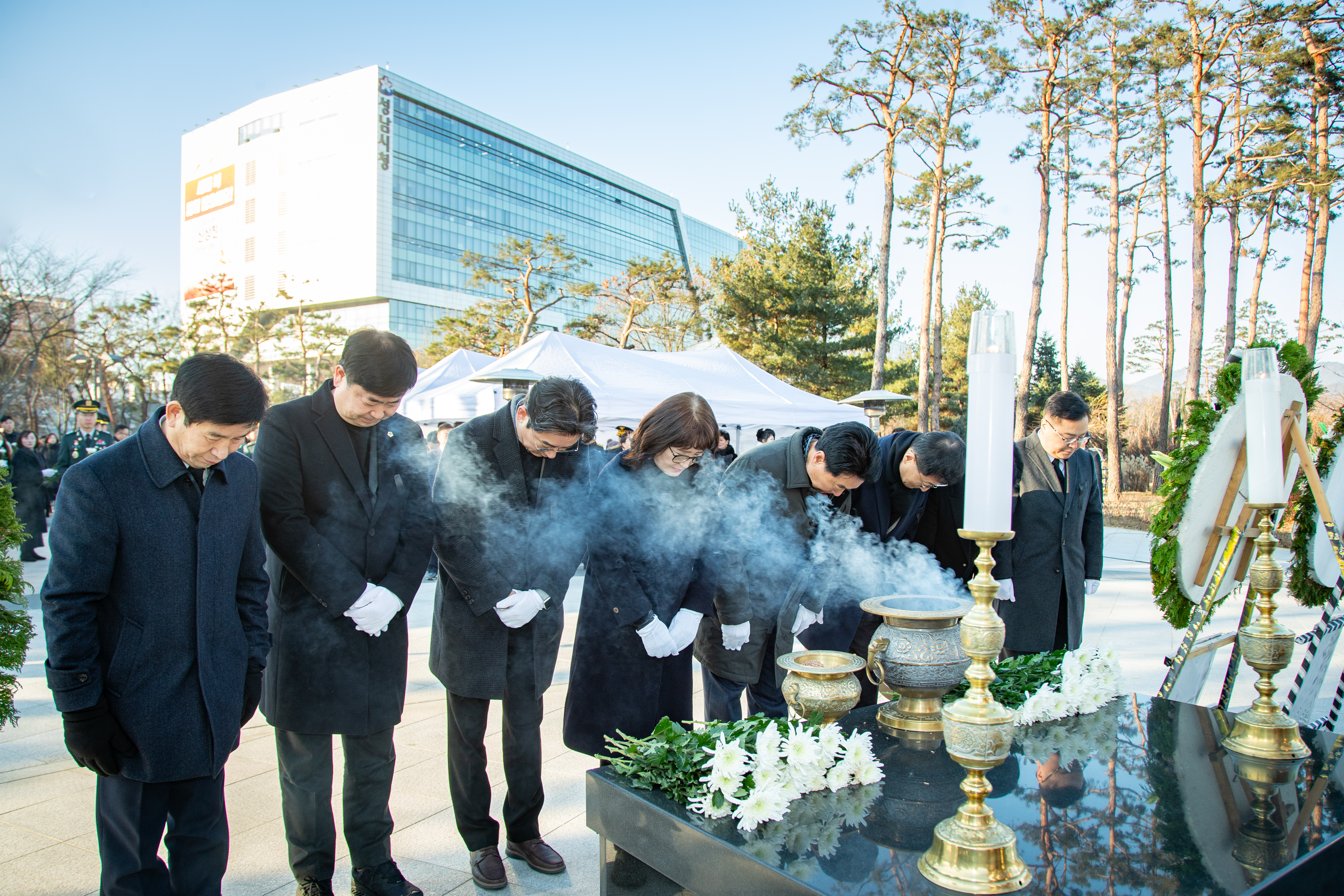성남시의회, 2026년 신년 현충탑 참배  - 2
