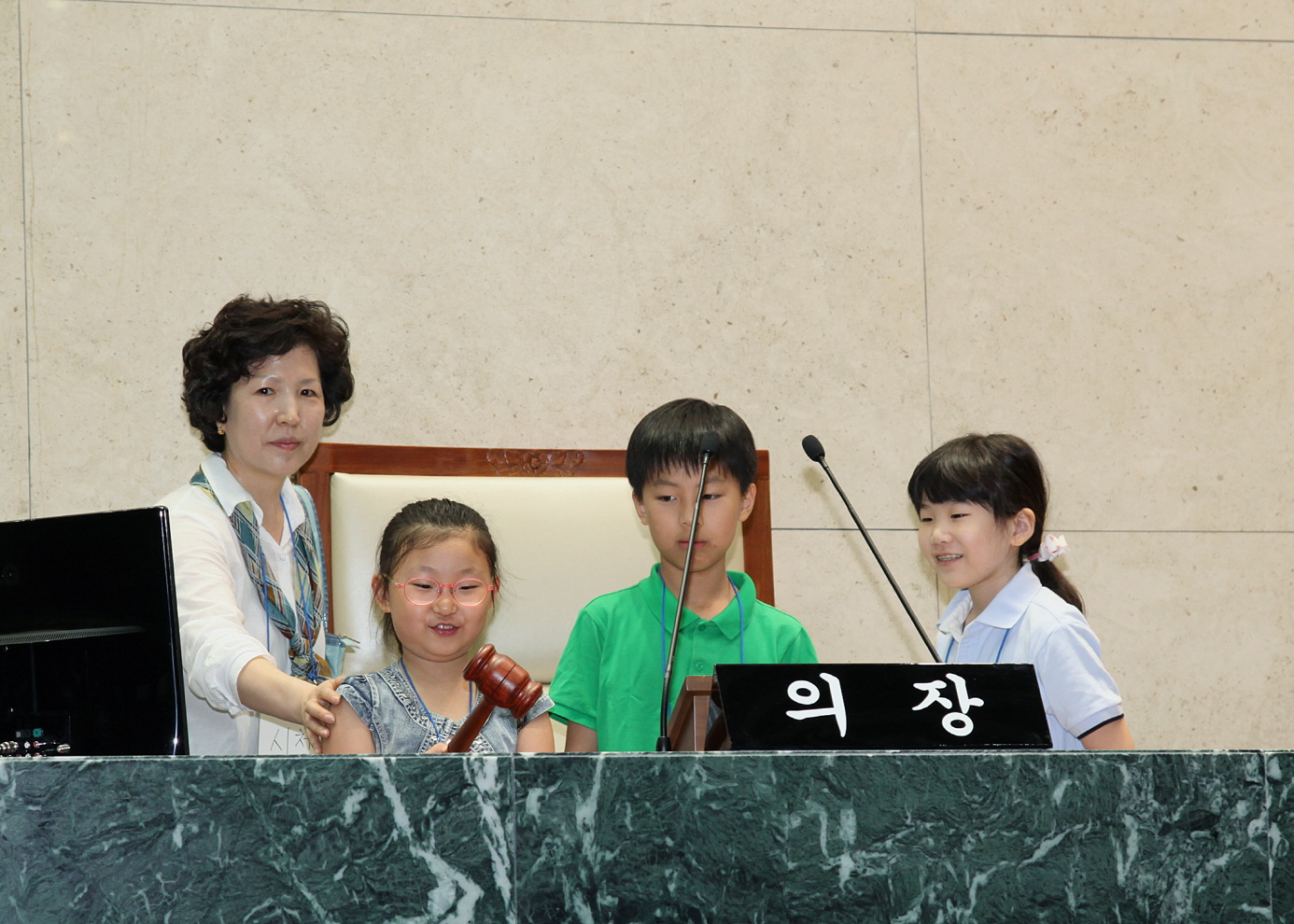 보평초등학교 3학년 학생, 성남시의회 방문 - 2